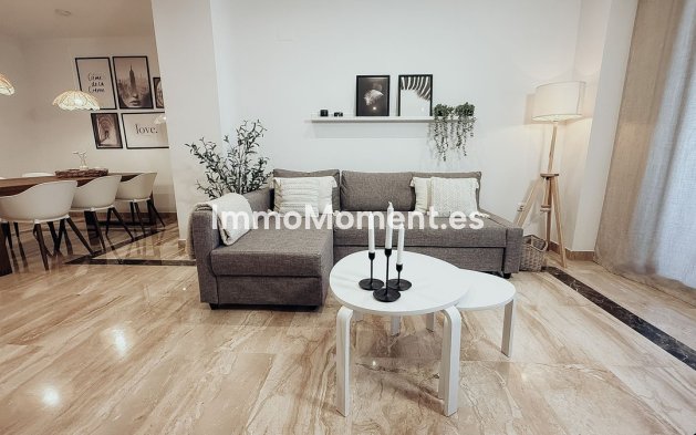 Wiederverkauf - Wohnung - Estepona  - Estepona Centro