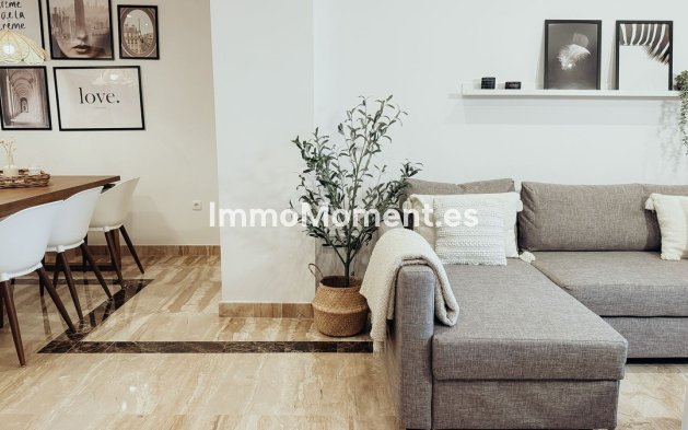 Wiederverkauf - Wohnung - Estepona  - Estepona Centro