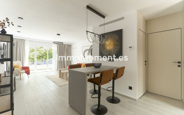 Wiederverkauf - Wohnung - Marbella - Nueva Andalucía