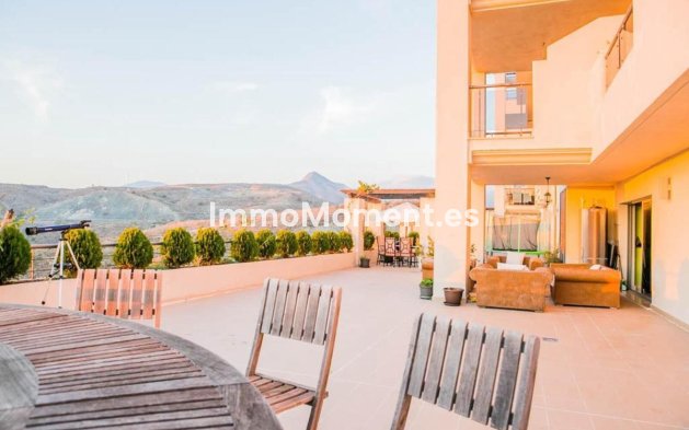 Bestaande woning - Appartement - Benahavís - Benahavís Centro