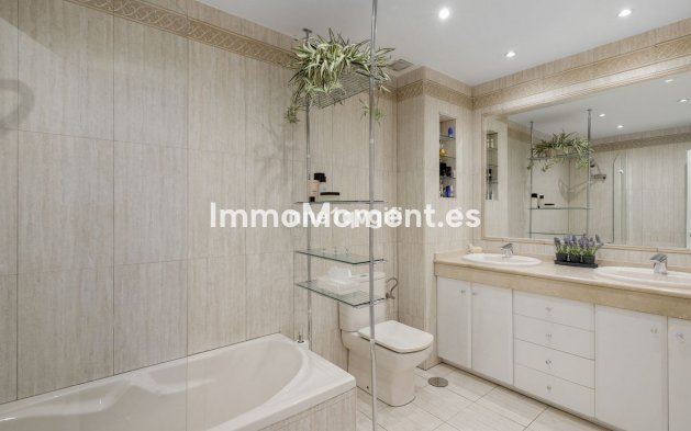 Revente - Appartement - Marbella - Nagüeles