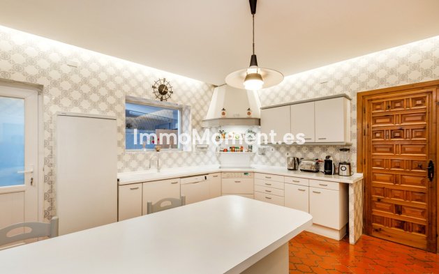 Bestaande woning - Villa - Marbella - Los Monteros