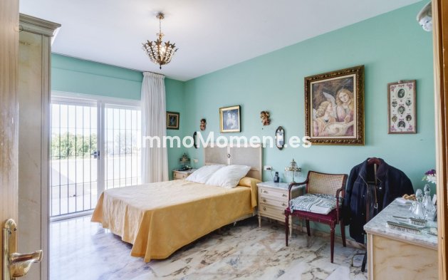 Resale - Villa - Marbella - Marbella Centro