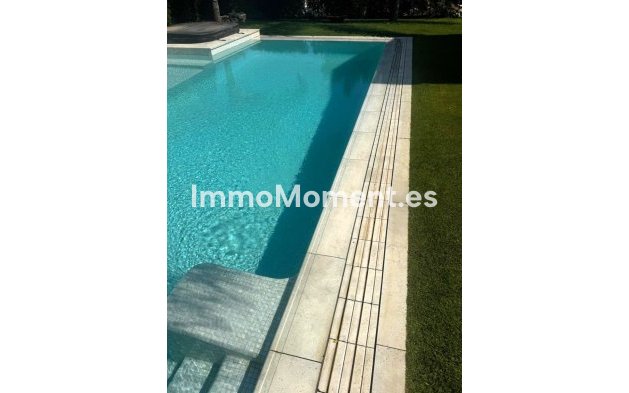 Resale - Villa - Marbella - Marbella Centro