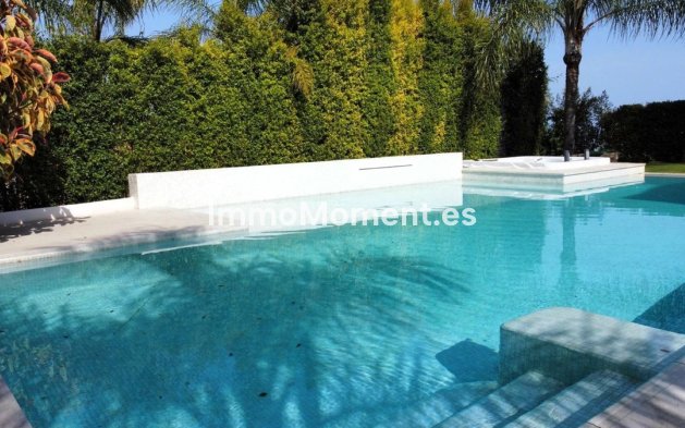 Resale - Villa - Marbella - Marbella Centro