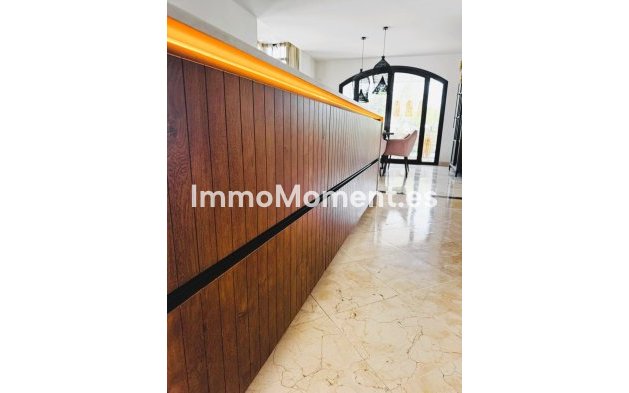 Resale - Villa - Marbella - Marbella Centro