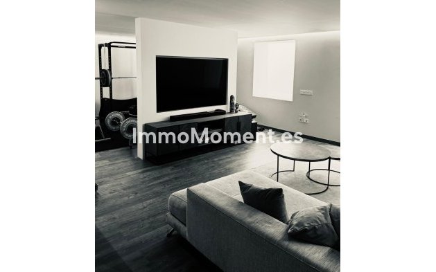 Resale - Villa - Marbella - Marbella Centro