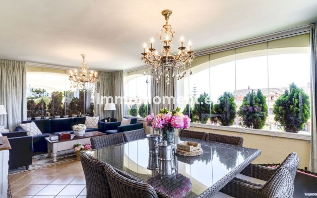 Wiederverkauf - Wohnung - Marbella - Bahía de Marbella