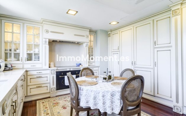 Wiederverkauf - Wohnung - Marbella - Bahía de Marbella