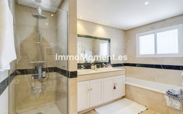 Wiederverkauf - Wohnung - Marbella - Bahía de Marbella