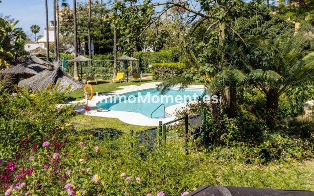 Wiederverkauf - Wohnung - Marbella - Bahía de Marbella