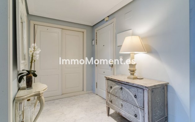 Wiederverkauf - Wohnung - Marbella - Bahía de Marbella