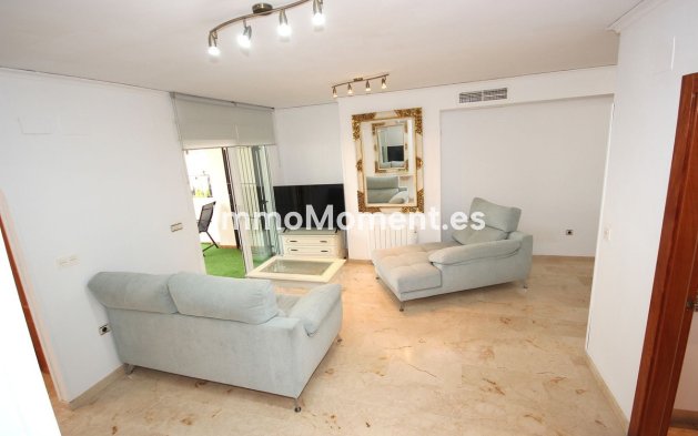 Bestaande woning - Geschakelde woning - Marbella - Costabella