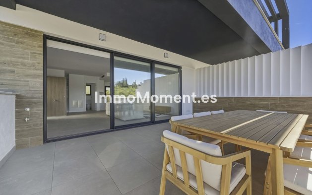 Resale - Villa - Estepona - Atalaya