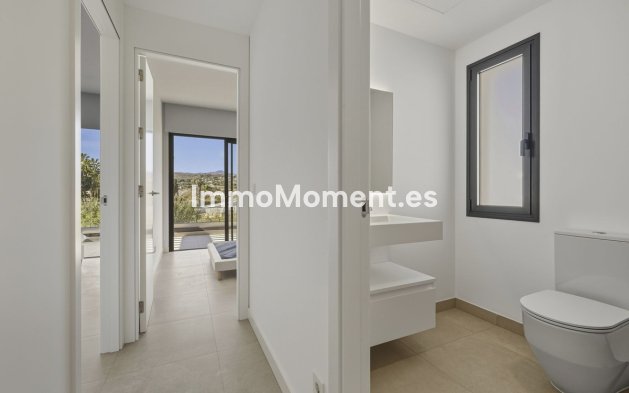 Resale - Villa - Estepona - Atalaya