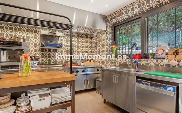 Reventa - Villa - Benahavís - El Madroñal