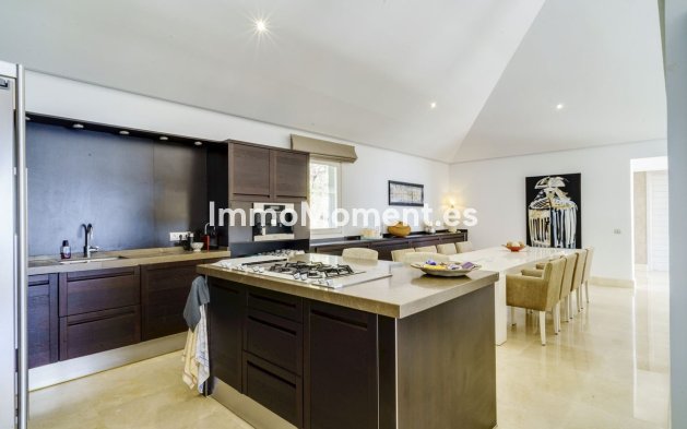 Reventa - Villa - Benahavís - El Madroñal