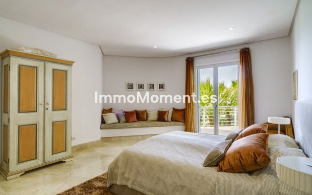 Reventa - Villa - Benahavís - El Madroñal