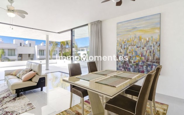 Wiederverkauf - Wohnung - Estepona  - New Golden Mile