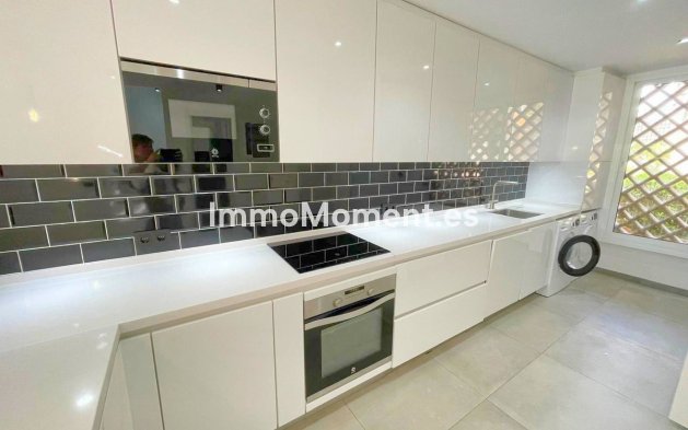 Resale - Townhouse - El Paraiso - New Golden Mile