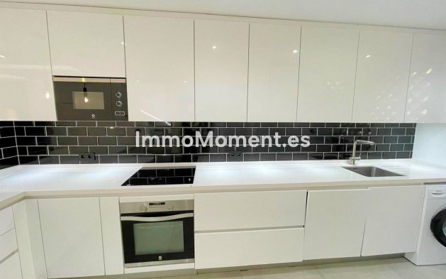 Resale - Townhouse - El Paraiso - New Golden Mile