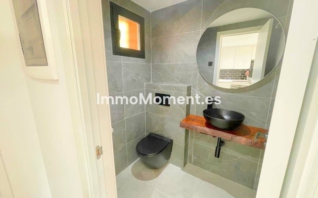 Resale - Townhouse - El Paraiso - New Golden Mile