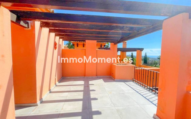 Resale - Townhouse - El Paraiso - New Golden Mile