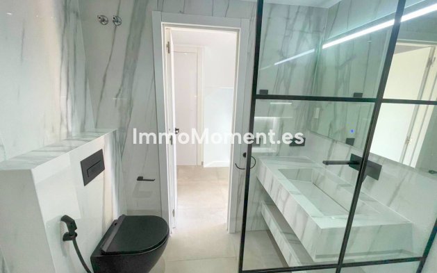 Resale - Townhouse - El Paraiso - New Golden Mile