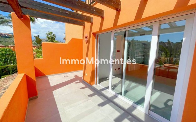 Resale - Townhouse - El Paraiso - New Golden Mile