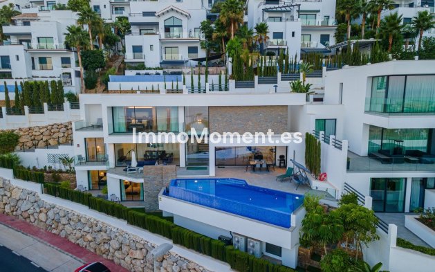 Resale - Villa - Benalmadena - Benalmadena Costa