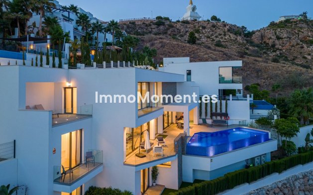 Resale - Villa - Benalmadena - Benalmadena Costa