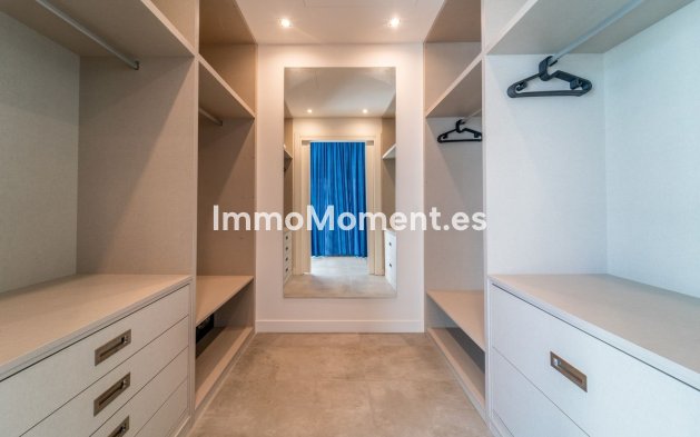 Resale - Villa - Benalmadena - Benalmadena Costa