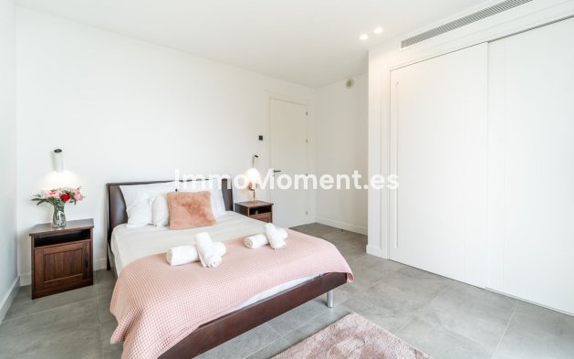 Resale - Villa - Benalmadena - Benalmadena Costa