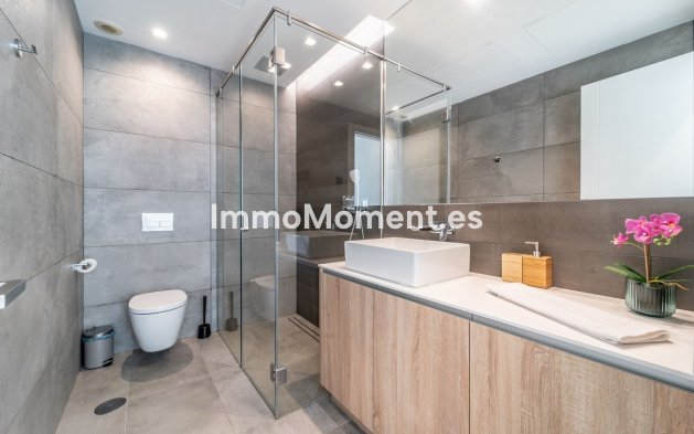 Resale - Villa - Benalmadena - Benalmadena Costa