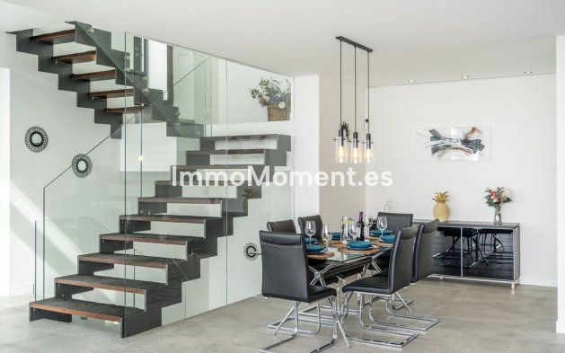 Resale - Villa - Benalmadena - Benalmadena Costa