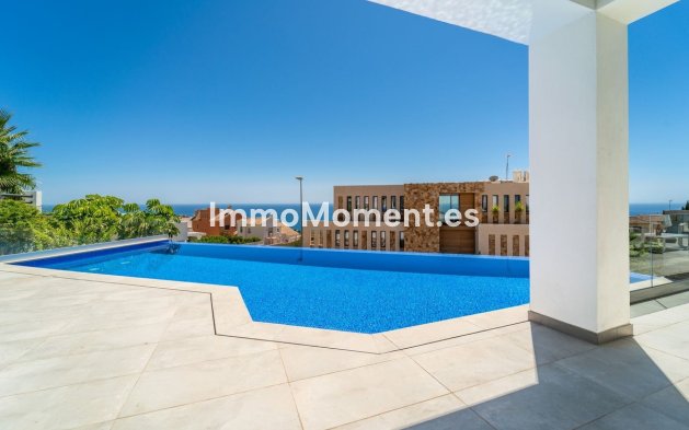 Resale - Villa - Benalmadena - Benalmadena Costa