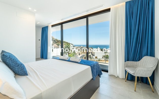 Resale - Villa - Benalmadena - Benalmadena Costa