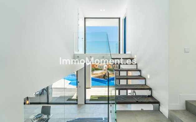 Resale - Villa - Benalmadena - Benalmadena Costa