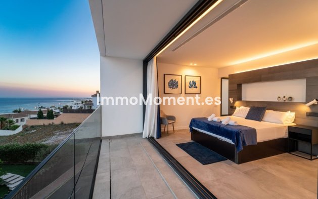 Resale - Villa - Benalmadena - Benalmadena Costa