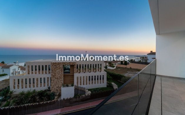 Resale - Villa - Benalmadena - Benalmadena Costa