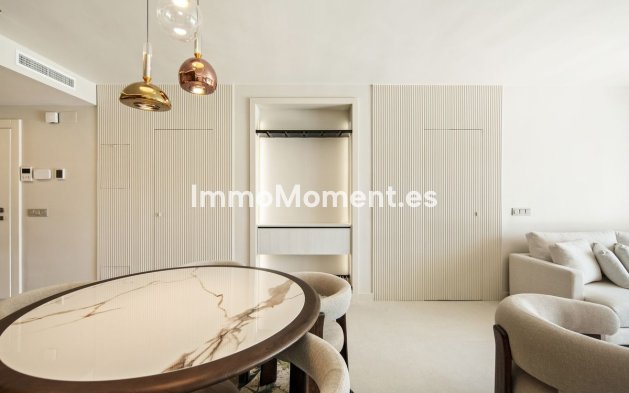 Revente - Appartement - Marbella - Nueva Andalucía