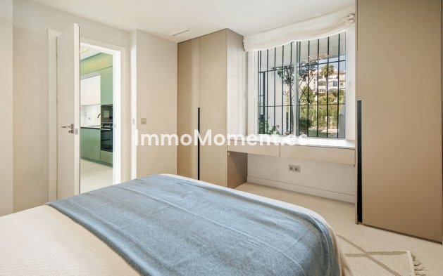Revente - Appartement - Marbella - Nueva Andalucía