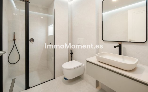 Revente - Appartement - Marbella - Nueva Andalucía