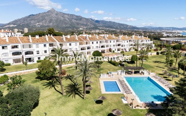 Revente - Appartement - Marbella - Nueva Andalucía