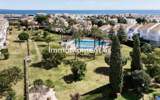 Revente - Appartement - Marbella - Nueva Andalucía