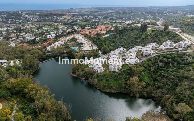 Wiederverkauf - Wohnung - Marbella - Nueva Andalucía