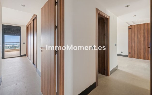 Wiederverkauf - Wohnung - Marbella - Nueva Andalucía