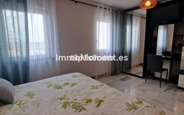 Wiederverkauf - Wohnung - Marbella - Puerto Banús