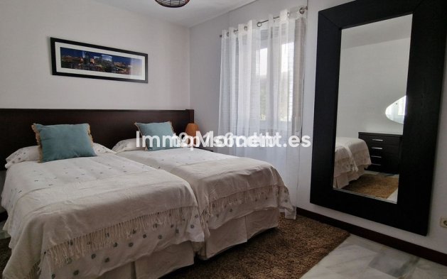 Wiederverkauf - Wohnung - Marbella - Puerto Banús