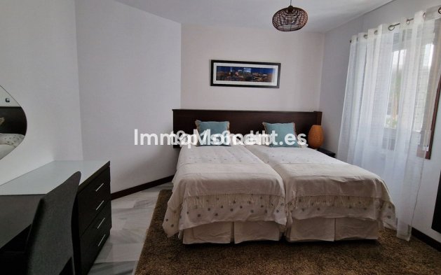 Wiederverkauf - Wohnung - Marbella - Puerto Banús